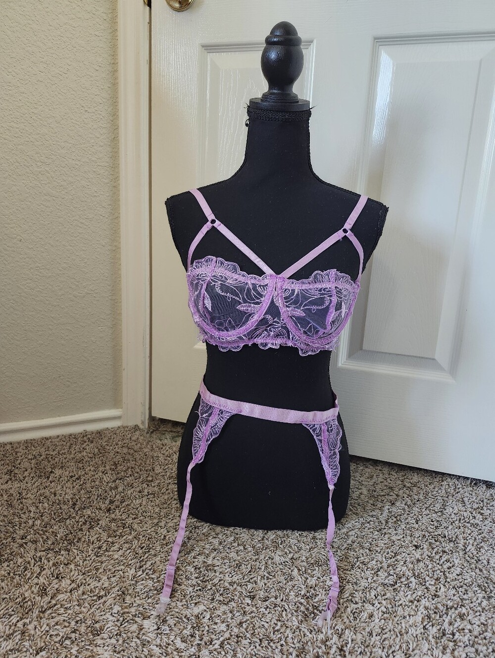 Delicate Lavender Lace Bra & Garter Set S